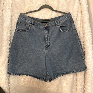 Ralph Lauren - Lauren Jeans Co. - 100% cotton blue Jean shorts size 16w